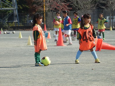 今年も参加 大宮アルディージャサッカー教室 14 11 23 もろレディへのエール