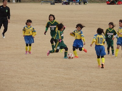 強豪相手でもがんばった 埼玉県u 10大会 14 12 もろレディへのエール